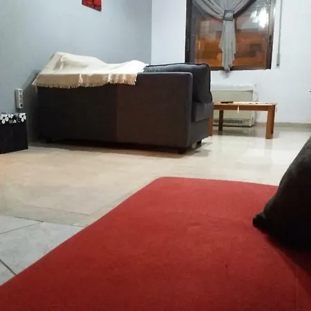 Cozy Apt Vith View Near Center 公寓 *